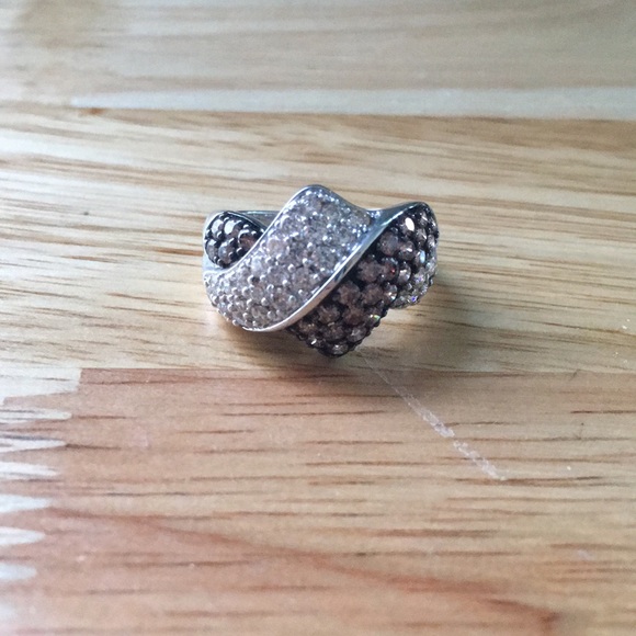 Jewled sterling ring - Picture 2 of 9